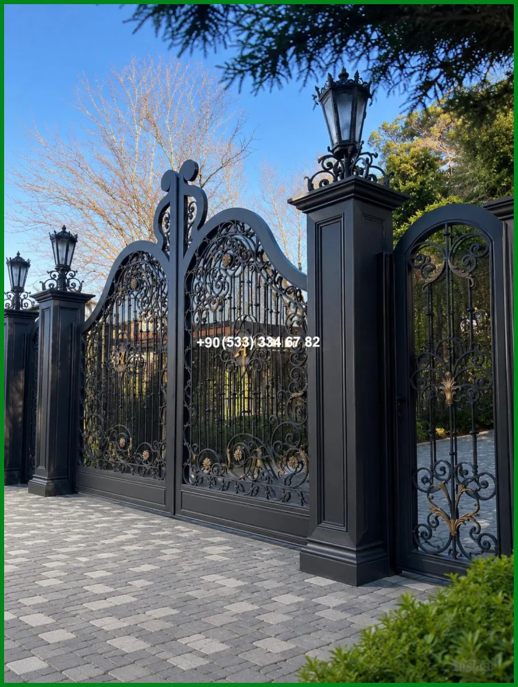 Villa Kapıları